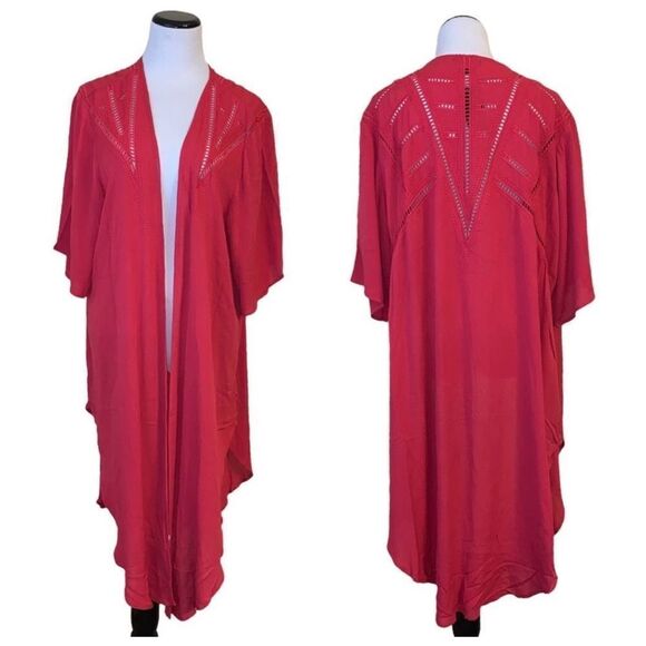 ✨Torrid Red Crinkled Gauze Crochet Inset
Longline Kimono✨ - Picture 4 of 7